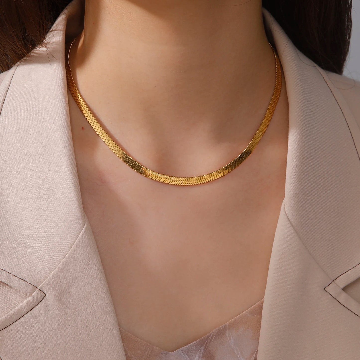 Auralis Slim Snake Chain – Gold Edition